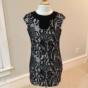 Kcparker Girl’s Black and White Dress / Size 8